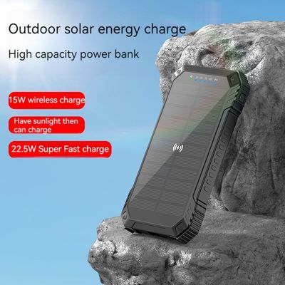 Внешний энергобанк для iPhone 15 15W беспроводный выход 22,5W солнечная зарядка и выход 3A
